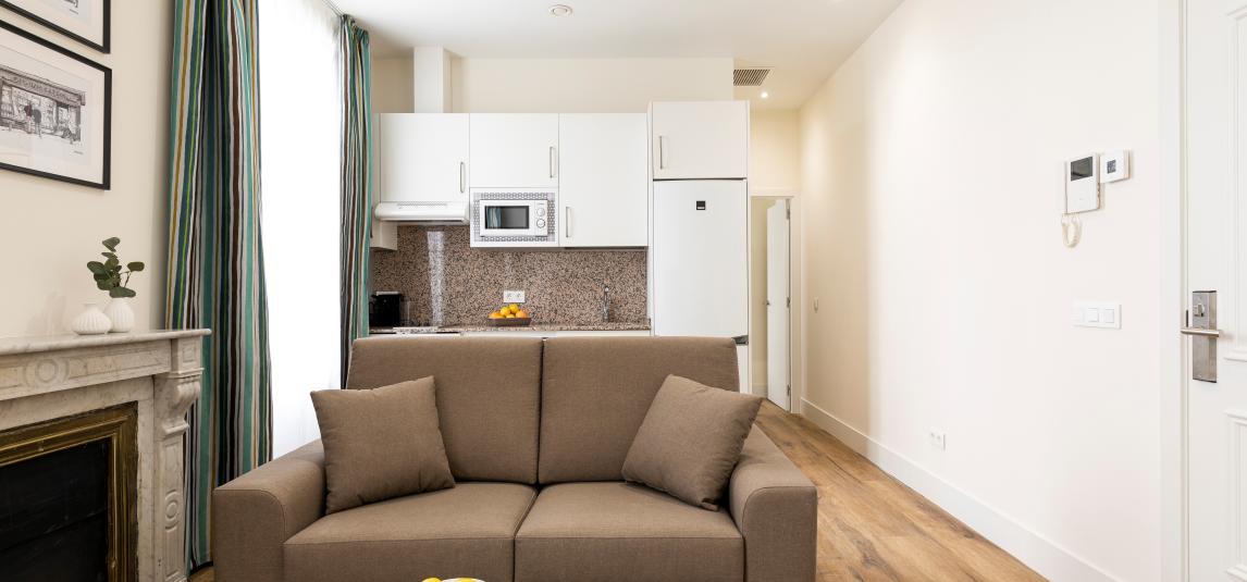 Discover the origins of Apartamentos Blume Conde Aranda