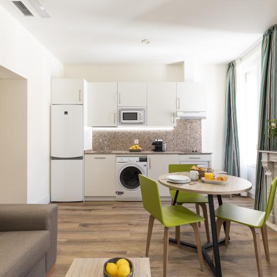 Apartamentos Blume Conde Aranda