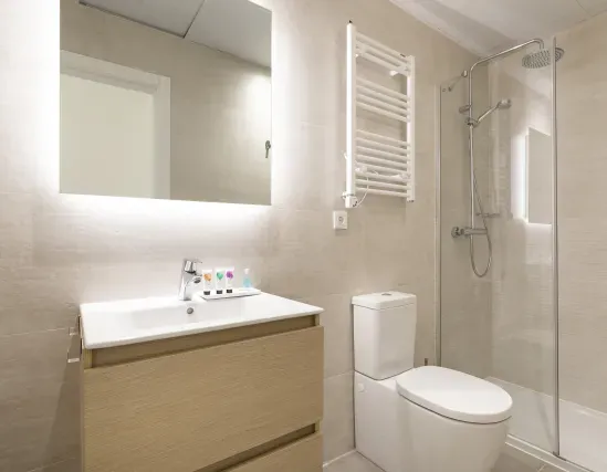 2 bedroom apartment