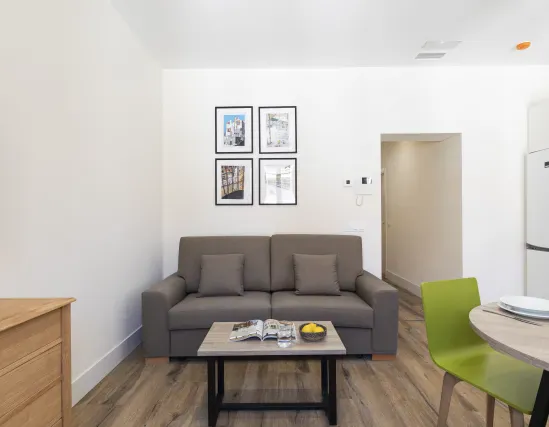 2 bedroom apartment